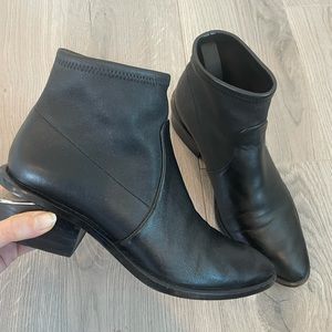 Alexander wang “kori” stretch leather bootie